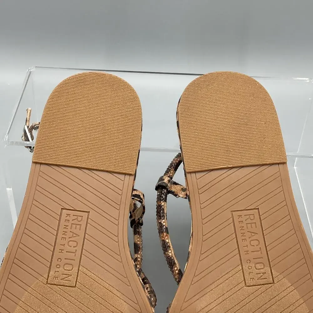 NEW Kenneth Cole Reaction Women’s Waltz Strappy Flat Sandals Leopard Size 8M